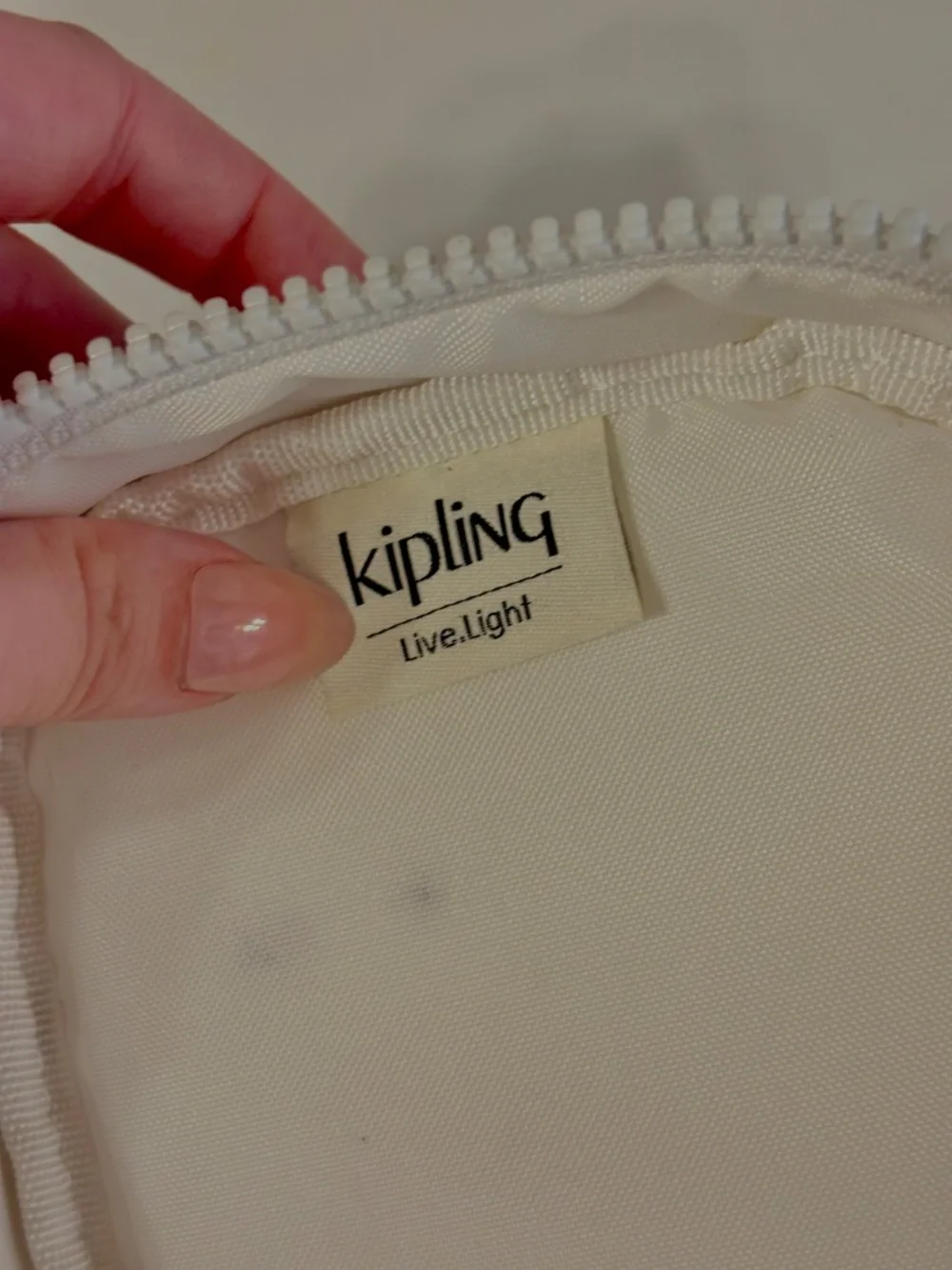 Kipling 100 Pens Pencil Case Nylon Hard Shell Popcorn Pouch w/ Keychain Lilac